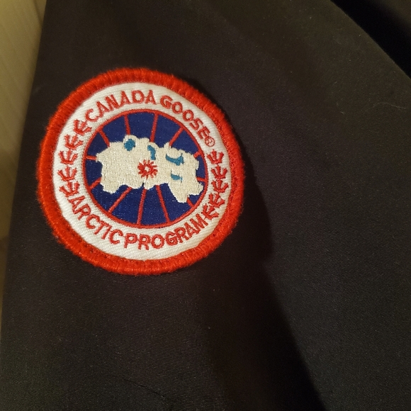 (SOLD) Canada Goose Down Winter Jacket - Picture 2 of 8
